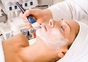 peeling químico como forma de rejuvenescer a pele do rosto